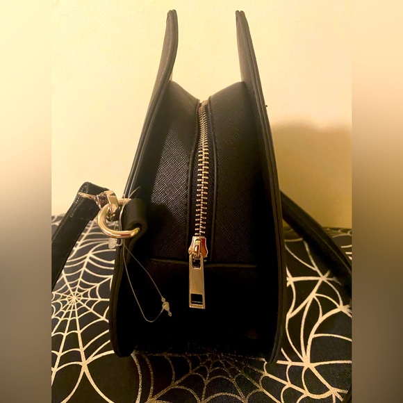 Ouji Purse - Picture 2 of 3